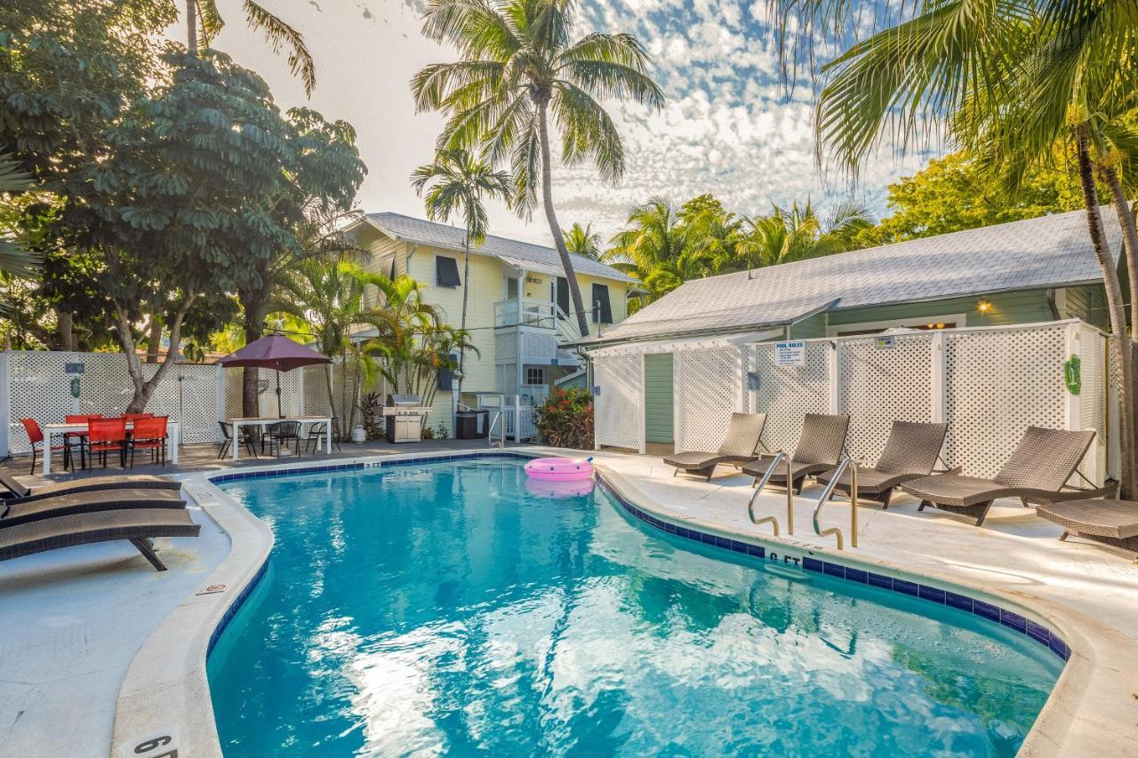 Tropical Village Key West Exterior photo